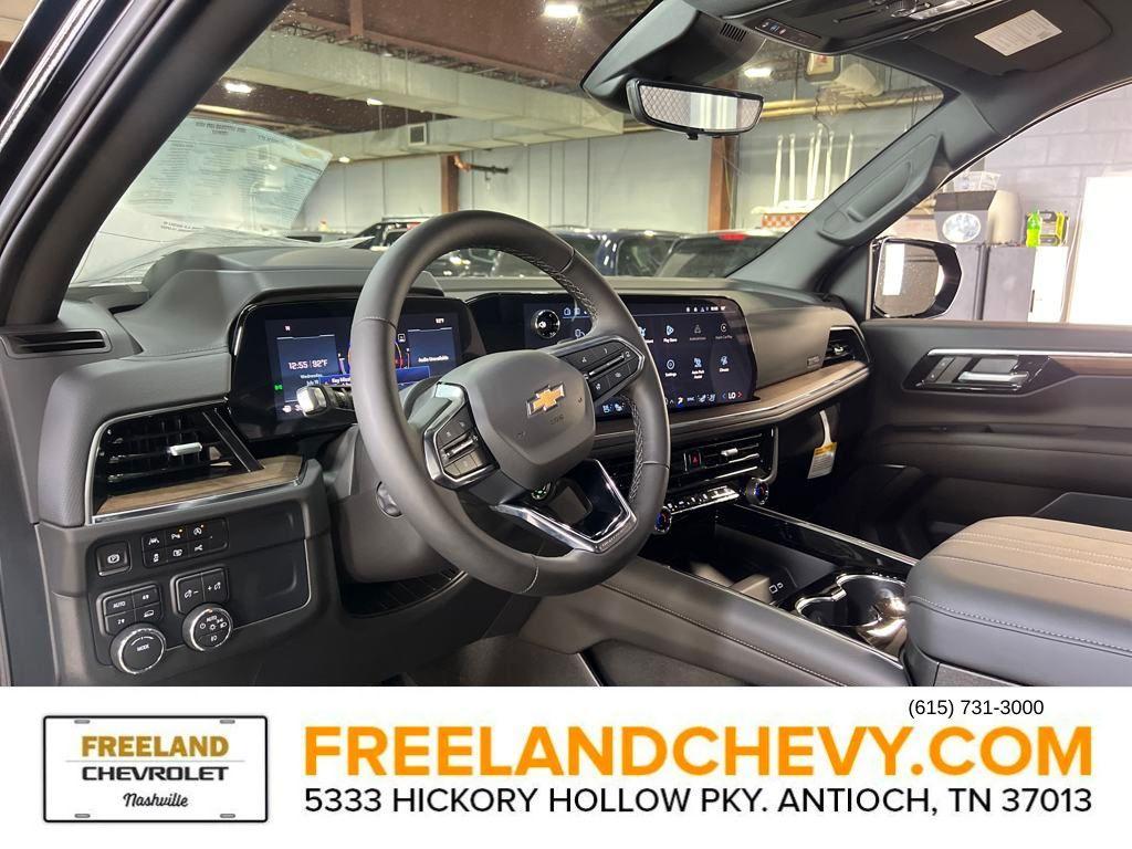 new 2025 Chevrolet Suburban car, priced at $81,352