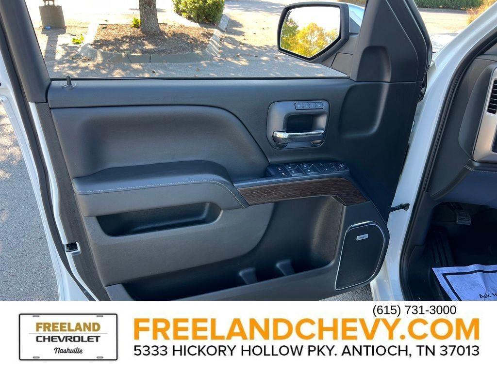 used 2017 GMC Sierra 1500 car, priced at $26,954