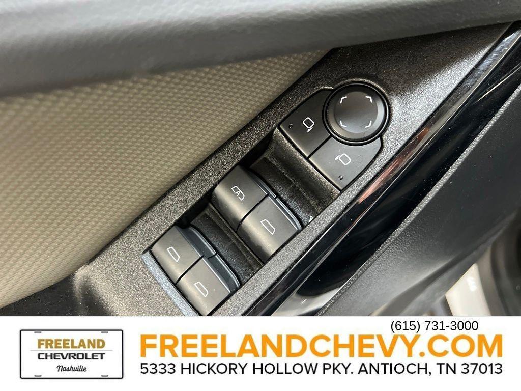 used 2025 Chevrolet Equinox car, priced at $24,493