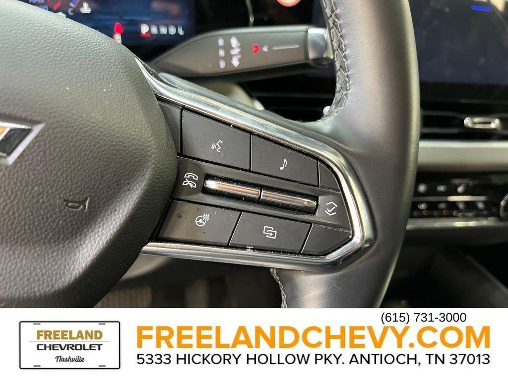 used 2025 Chevrolet Equinox car, priced at $24,493