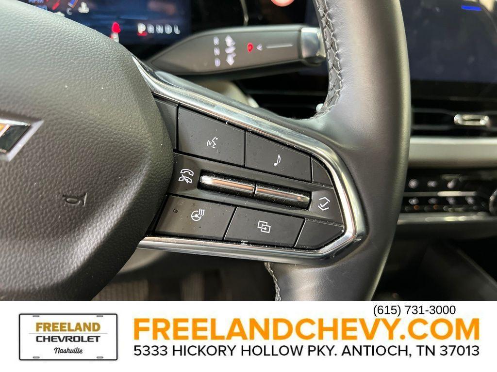 used 2025 Chevrolet Equinox car, priced at $26,218
