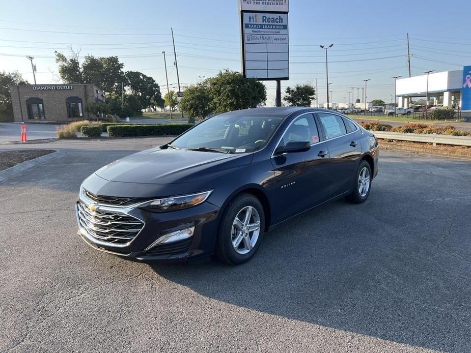 new 2025 Chevrolet Malibu car, priced at $24,035