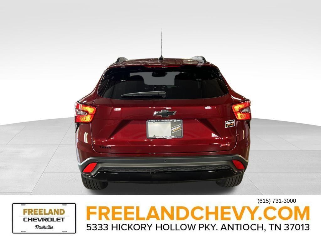 new 2025 Chevrolet Trax car, priced at $27,029