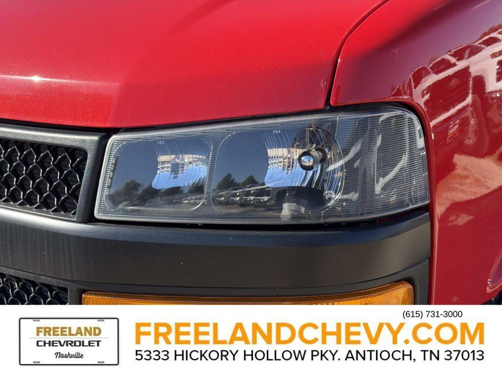 new 2025 Chevrolet Express 3500 car, priced at $50,285