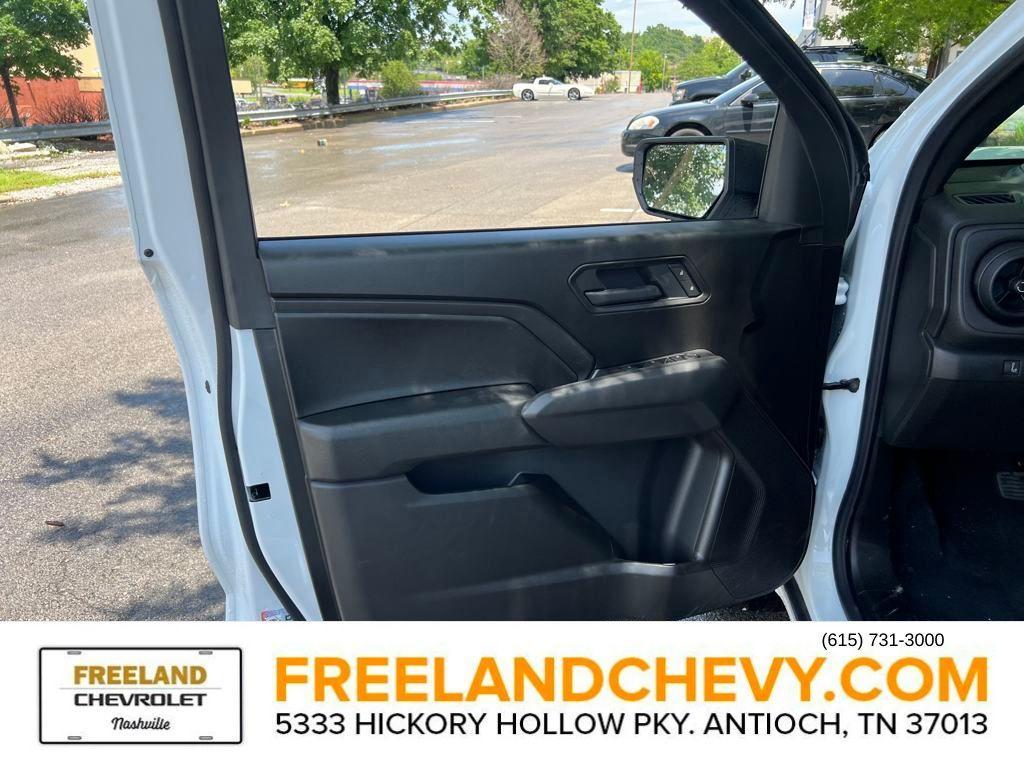 new 2025 Chevrolet Colorado car, priced at $33,495