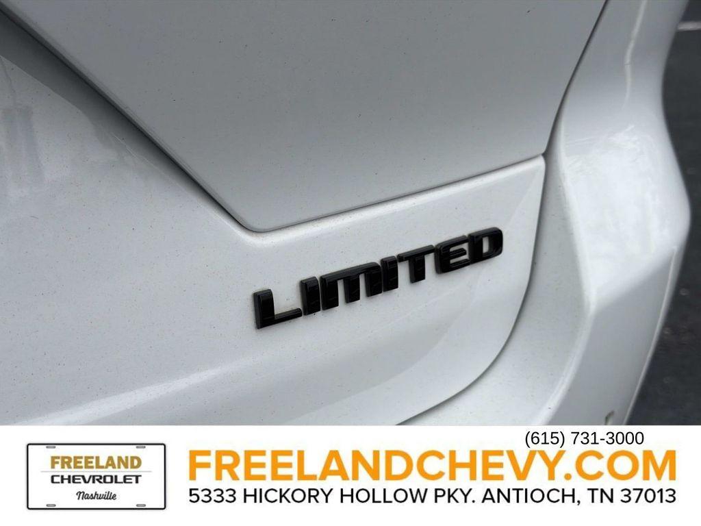 used 2023 Jeep Grand Cherokee car, priced at $23,690