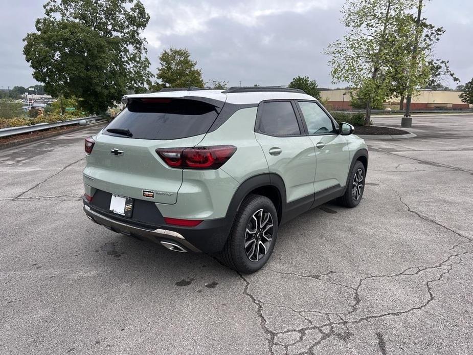 new 2025 Chevrolet TrailBlazer car, priced at $27,535