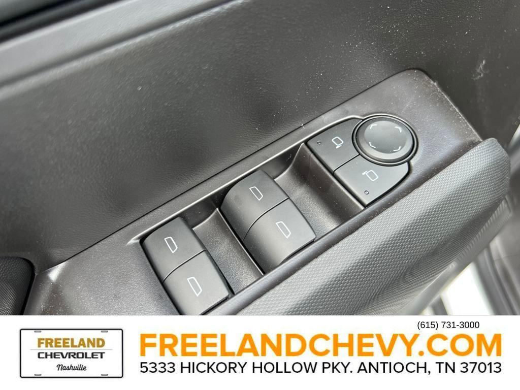 new 2025 Chevrolet Colorado car, priced at $31,964