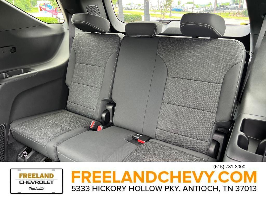 new 2025 Chevrolet Traverse car, priced at $42,135
