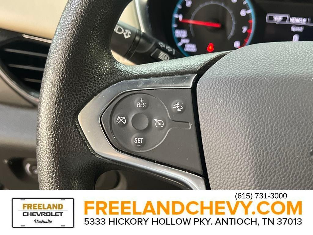 used 2023 Chevrolet Traverse car, priced at $25,586