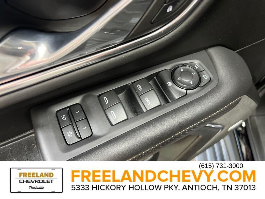 used 2023 GMC Yukon car, priced at $53,991