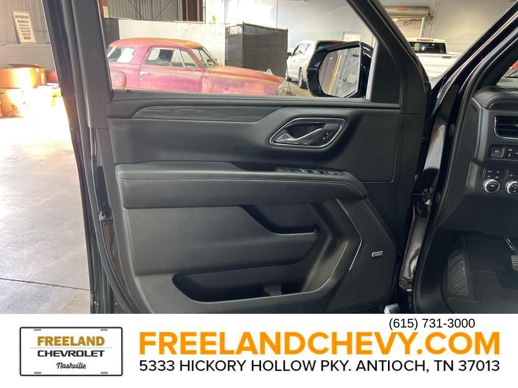 used 2023 GMC Yukon car, priced at $53,991