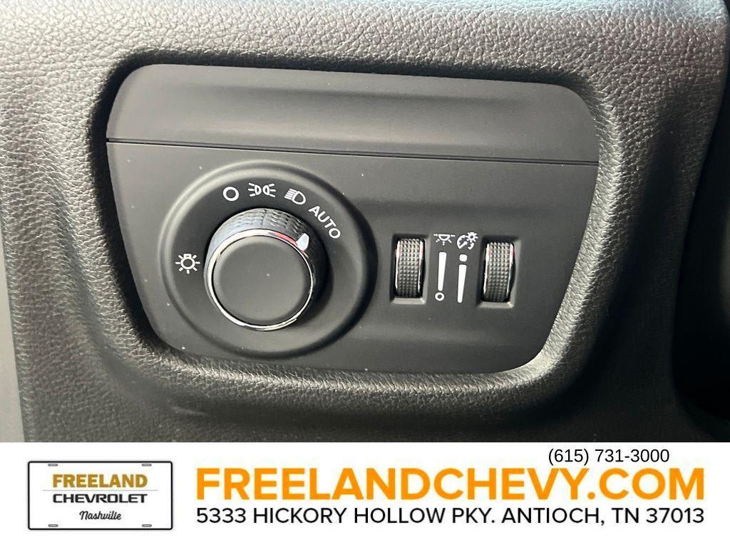 used 2023 Jeep Grand Cherokee L car, priced at $21,844