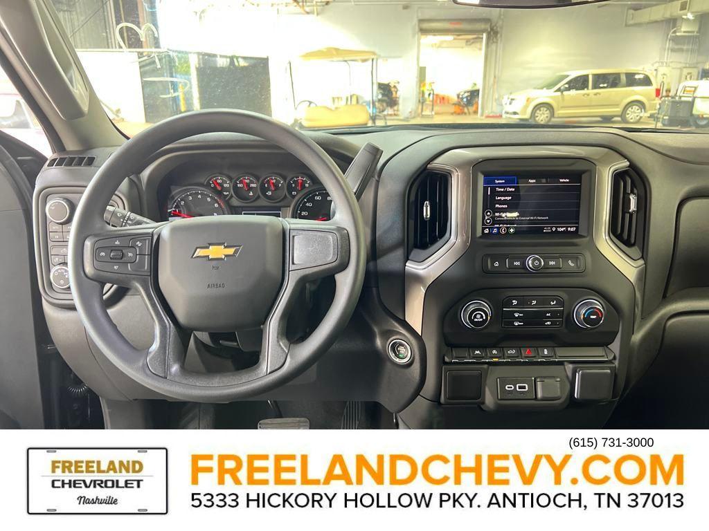 new 2025 Chevrolet Silverado 1500 car, priced at $44,140
