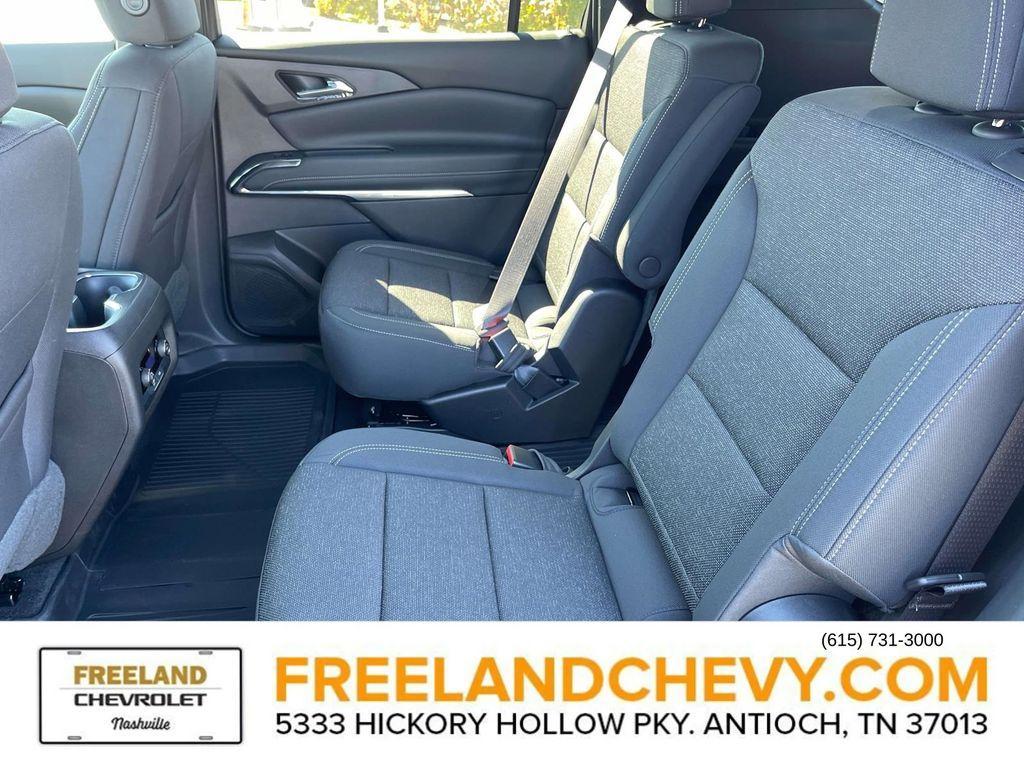 new 2026 Chevrolet Traverse car, priced at $41,712