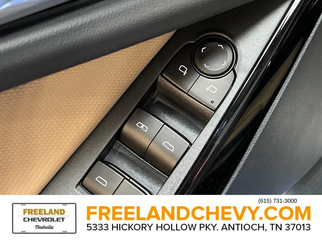 new 2026 Chevrolet Equinox car, priced at $34,435