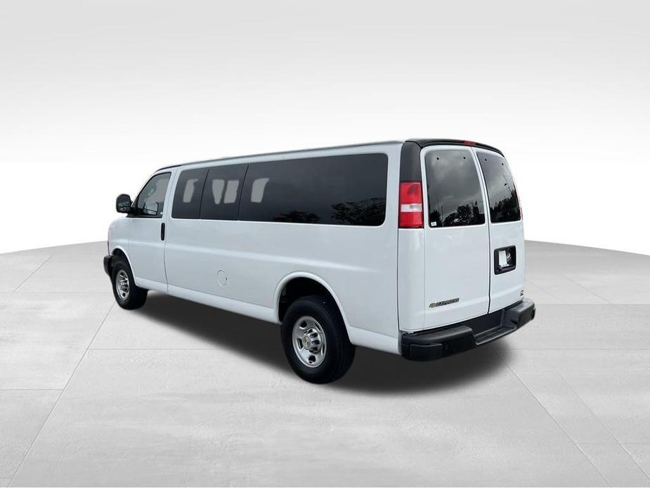 used 2023 Chevrolet Express 3500 car