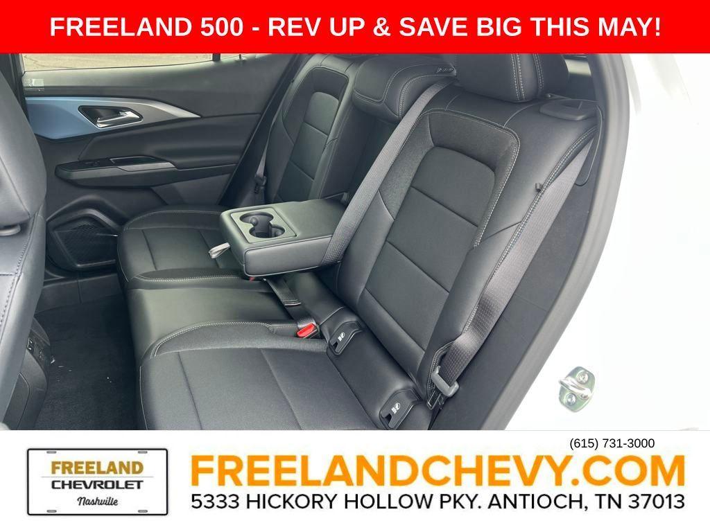 new 2025 Chevrolet Equinox EV car, priced at $44,190