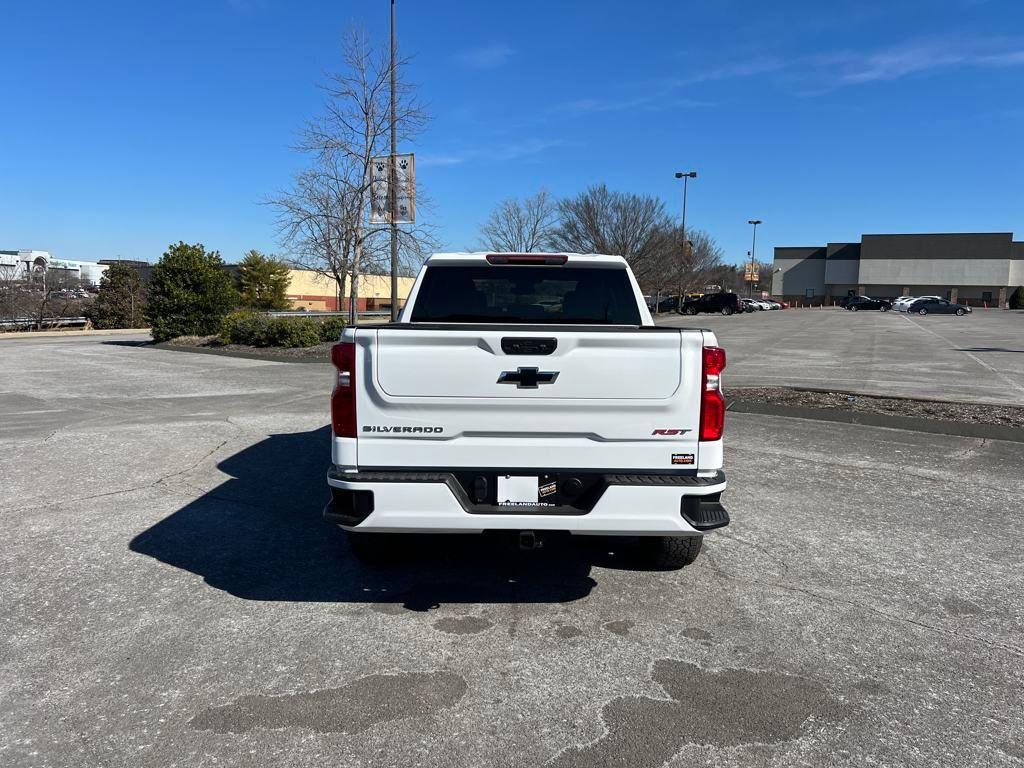 new 2025 Chevrolet Silverado 1500 car, priced at $57,068