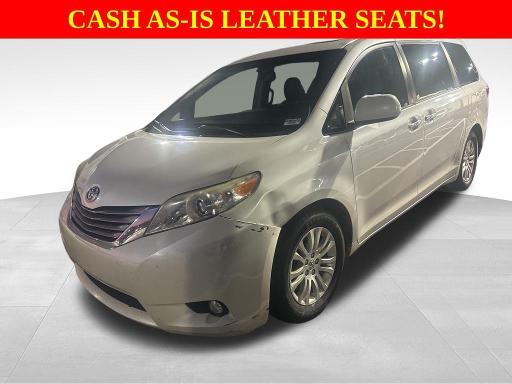 used 2016 Toyota Sienna car, priced at $9,900