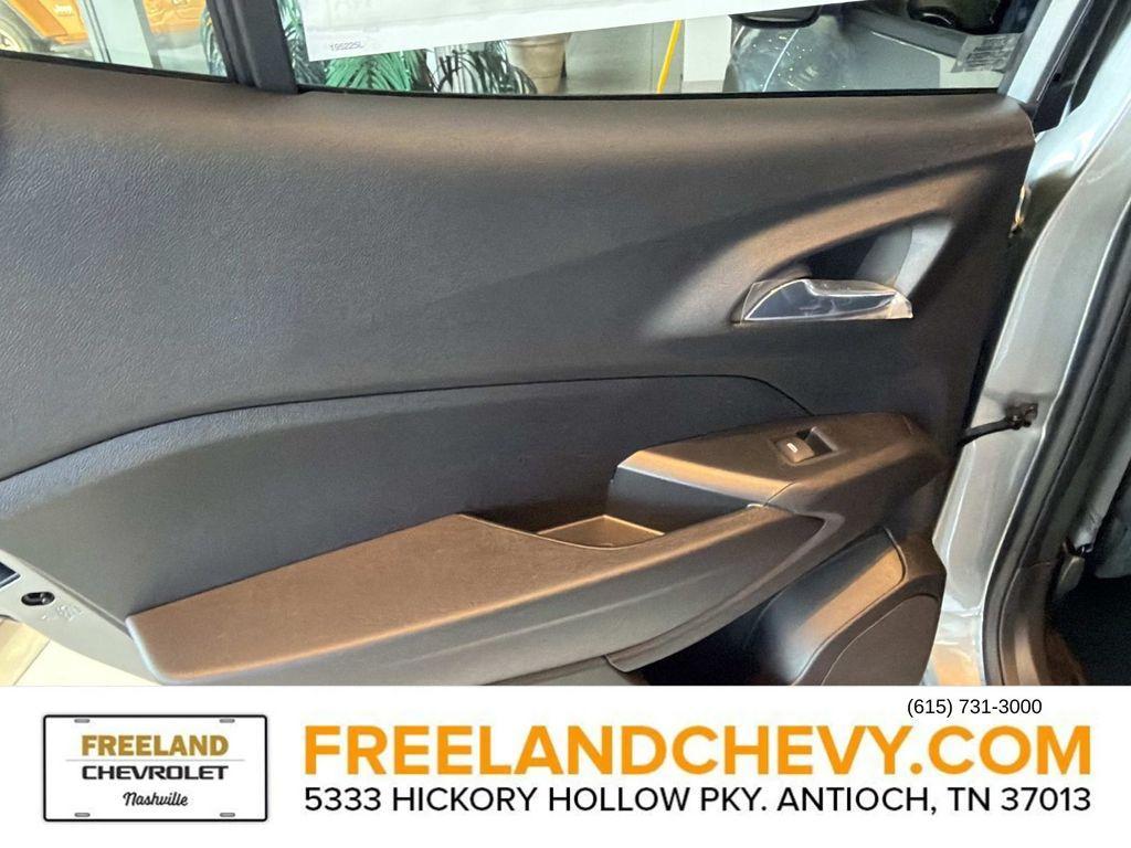 new 2026 Chevrolet Trax car, priced at $27,861