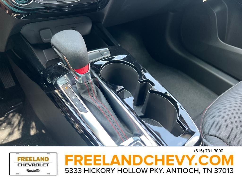 new 2025 Chevrolet Trax car, priced at $26,929