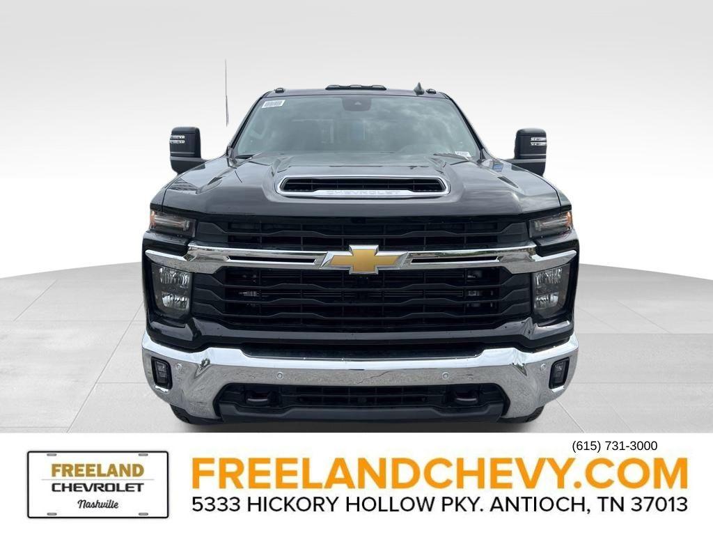 new 2025 Chevrolet Silverado 3500 car, priced at $63,492