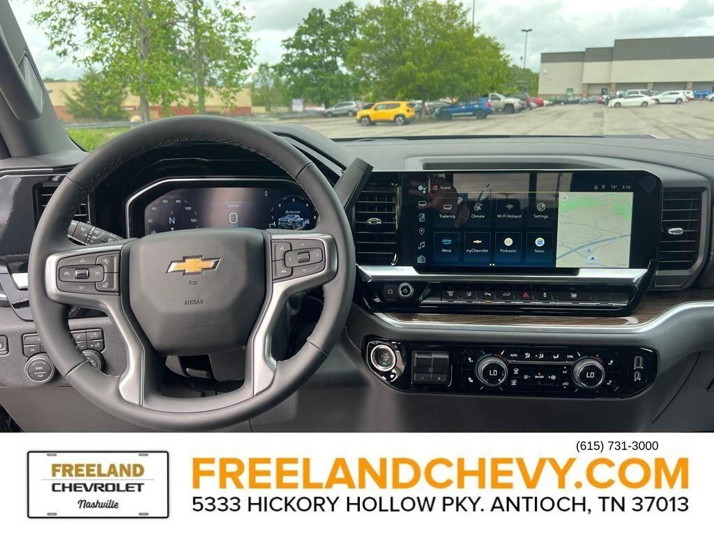 new 2025 Chevrolet Silverado 3500 car, priced at $63,492