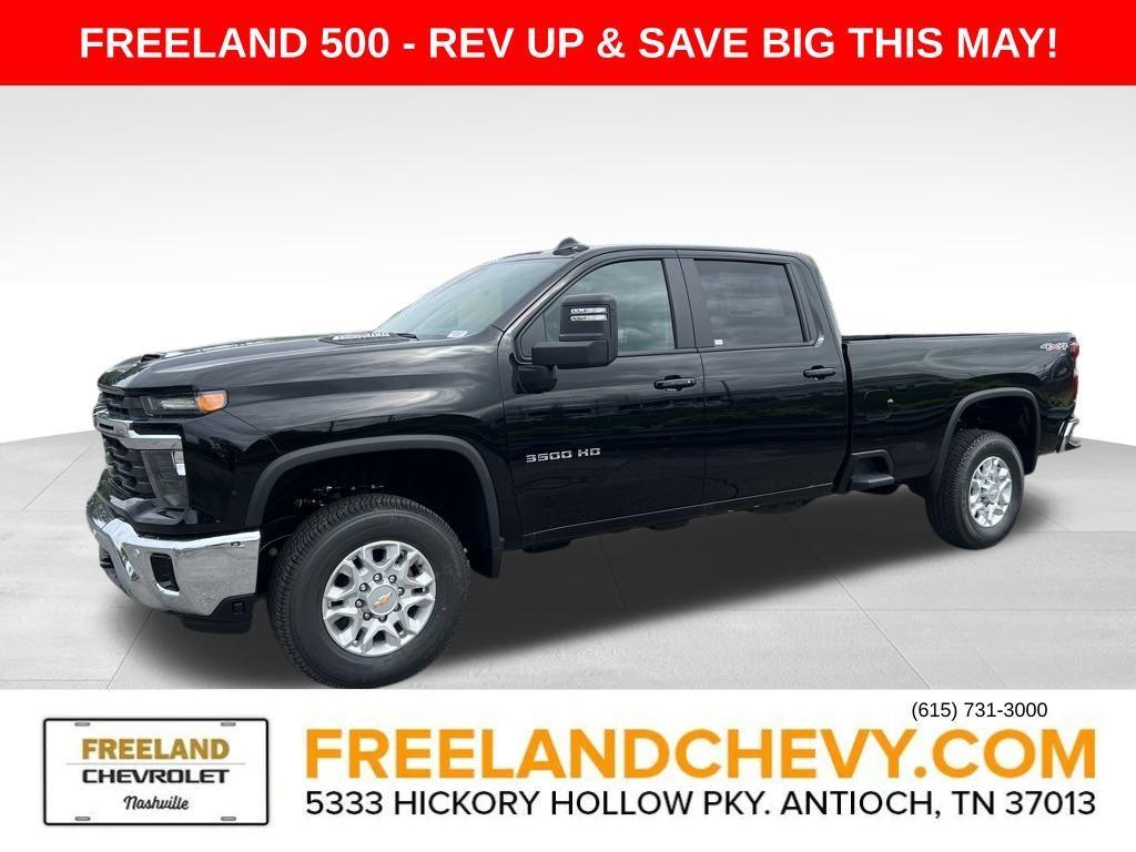 new 2025 Chevrolet Silverado 3500 car, priced at $72,565