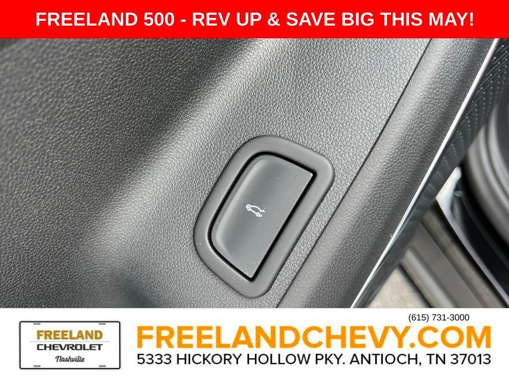 new 2025 Chevrolet Traverse car, priced at $49,154