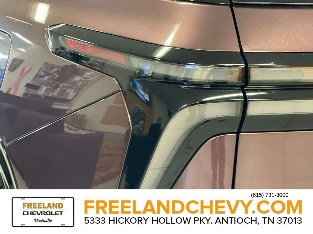 new 2026 Chevrolet Traverse car, priced at $57,720