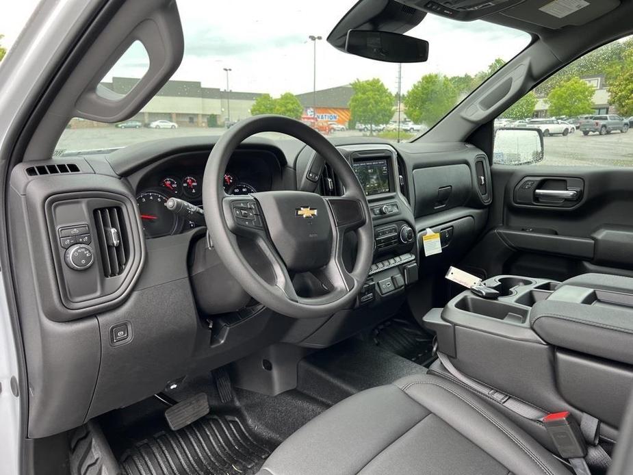 new 2024 Chevrolet Silverado 1500 car, priced at $38,120