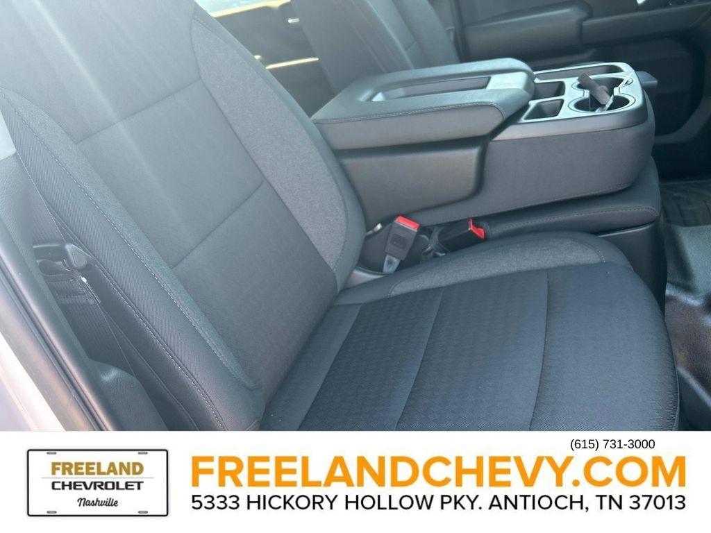 new 2024 Chevrolet Silverado 2500 car, priced at $50,318