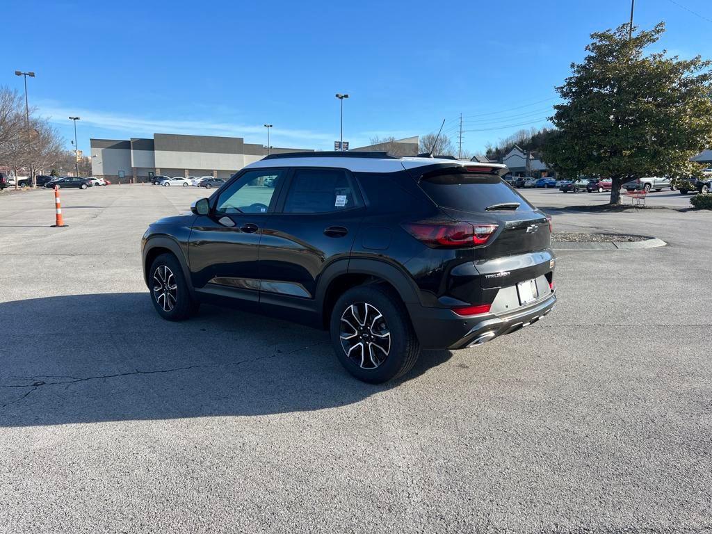 new 2025 Chevrolet TrailBlazer car, priced at $30,835