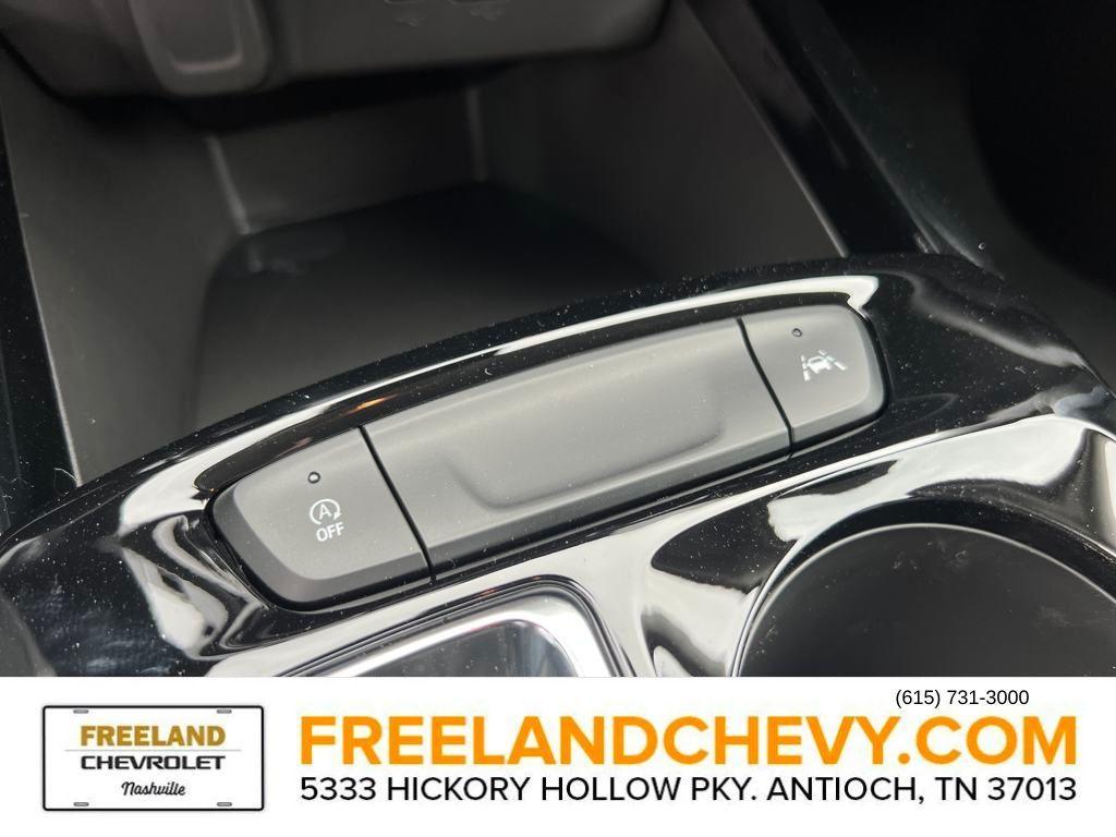 new 2025 Chevrolet Trax car, priced at $25,325