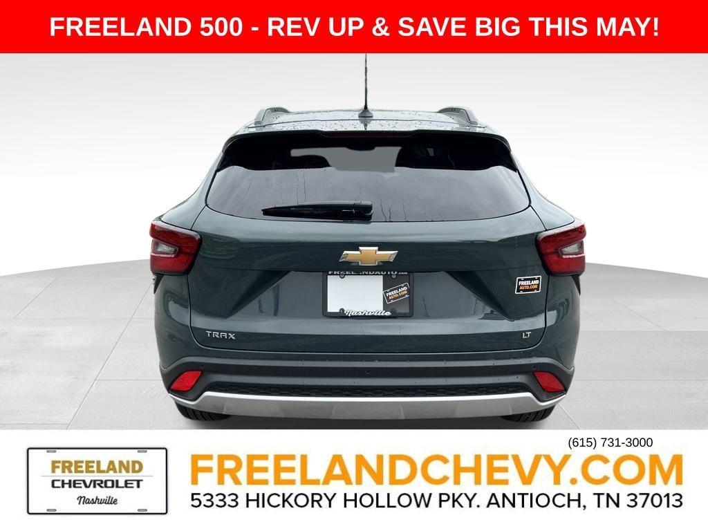 new 2025 Chevrolet Trax car, priced at $25,425