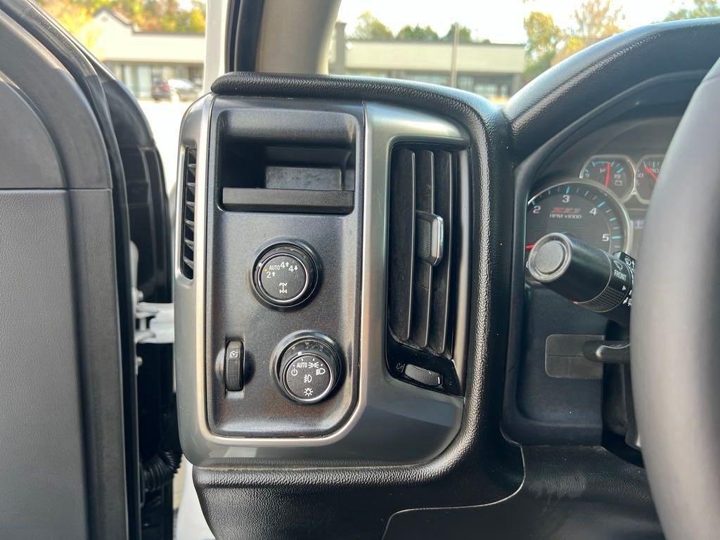 used 2018 Chevrolet Silverado 1500 car, priced at $23,985