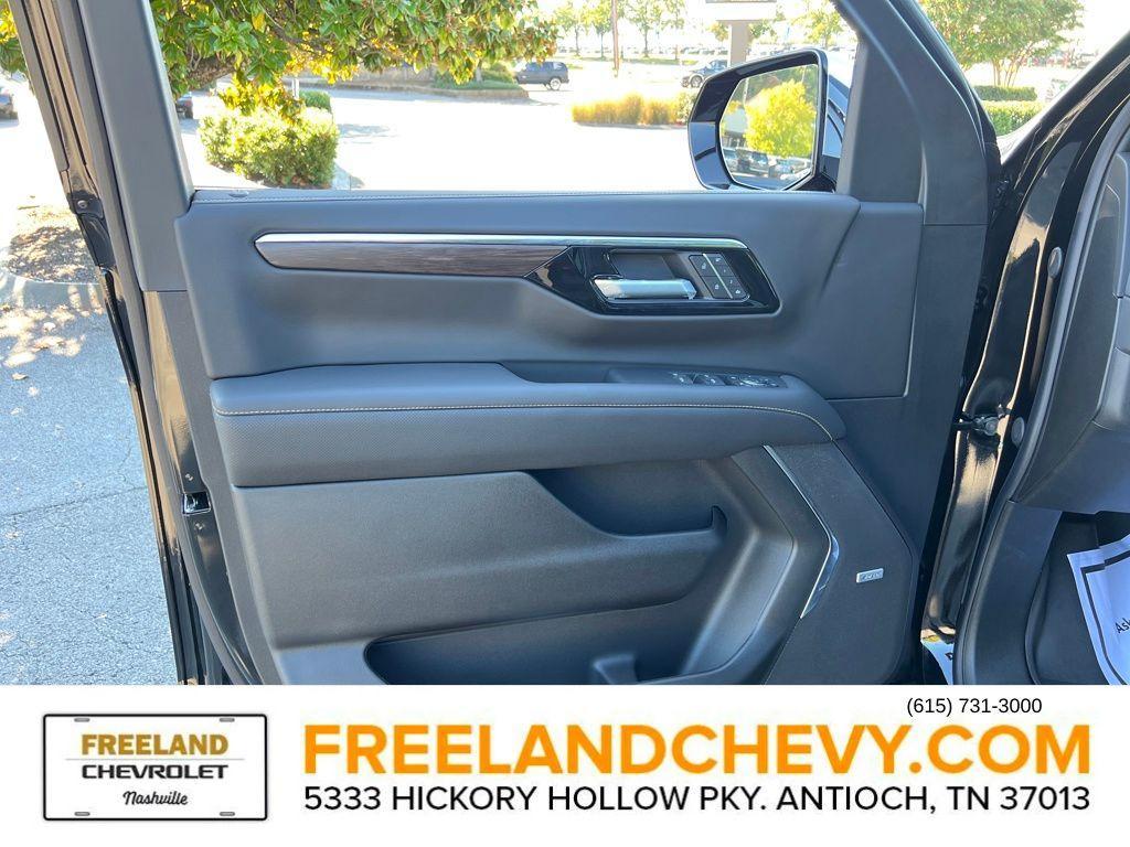 new 2026 Chevrolet Suburban car, priced at $82,376