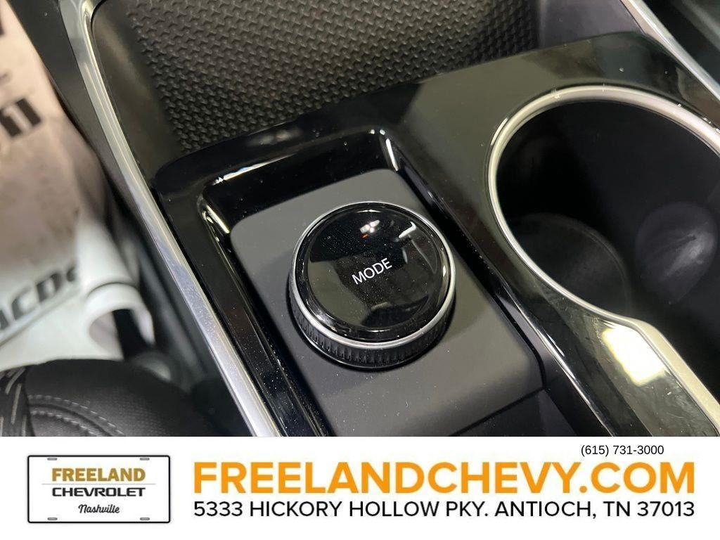 new 2026 Chevrolet Equinox car, priced at $27,795