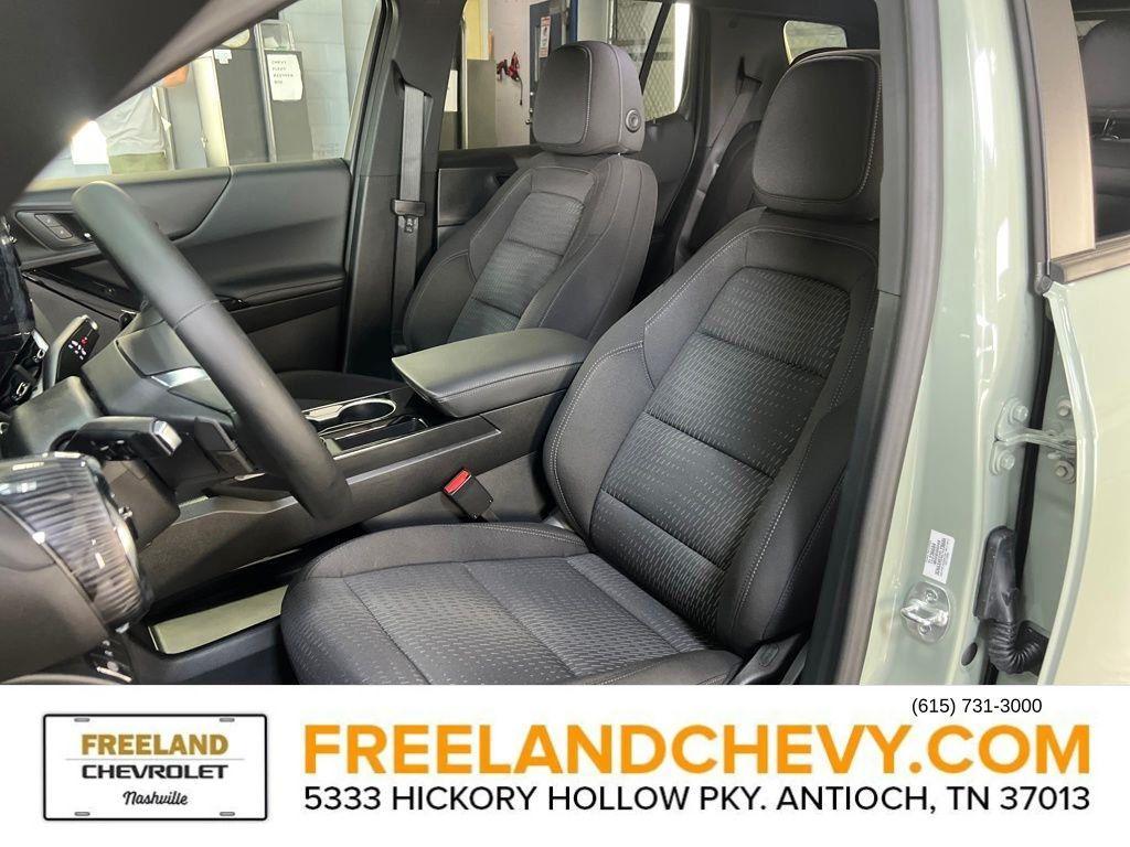 new 2026 Chevrolet Equinox car, priced at $27,795