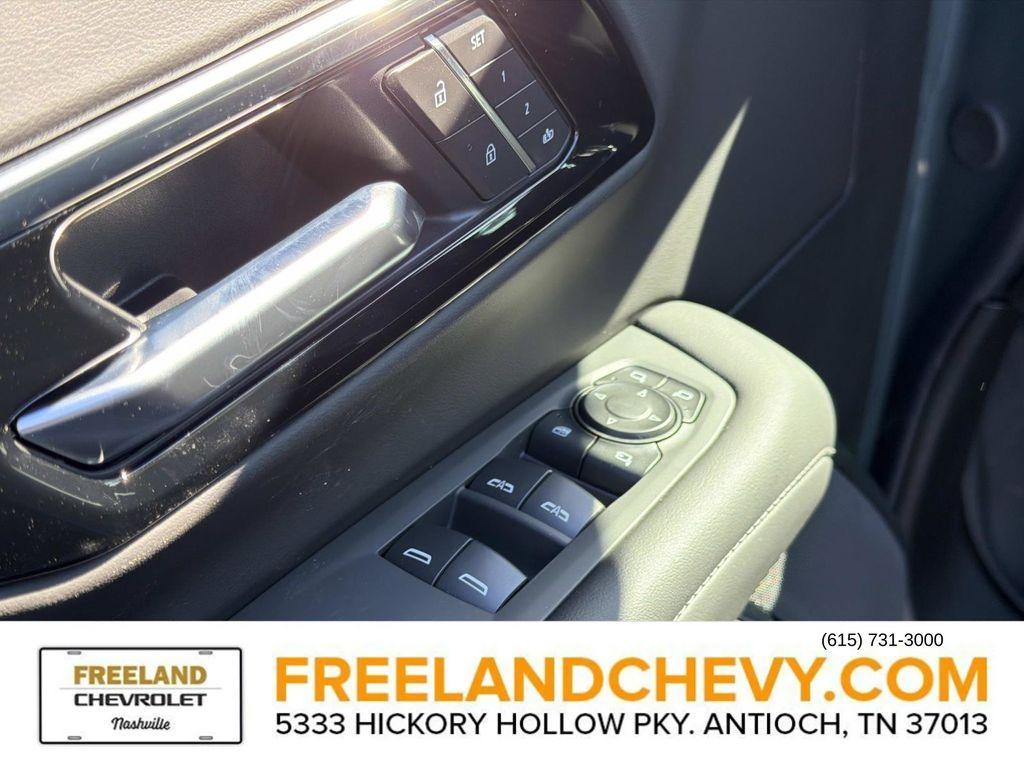 new 2026 Chevrolet Suburban car, priced at $78,299