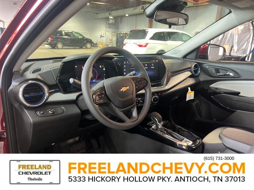 new 2025 Chevrolet Trax car, priced at $24,434