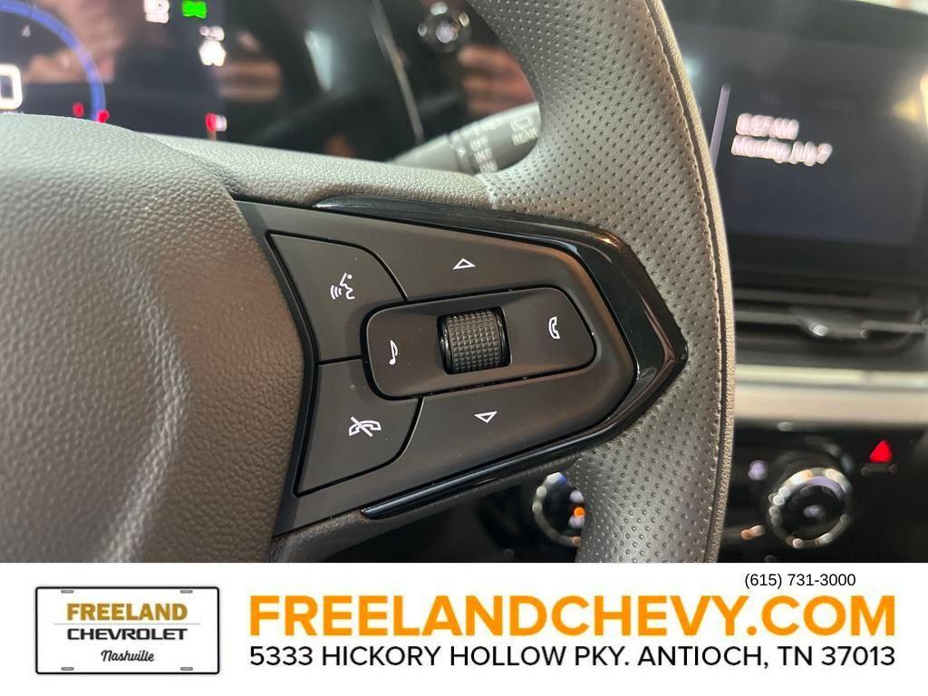 new 2025 Chevrolet Trax car, priced at $24,434