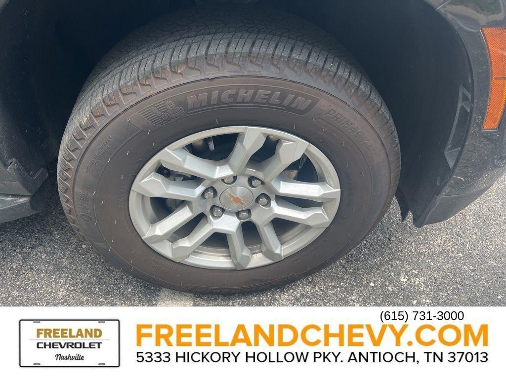 used 2025 Chevrolet Suburban car, priced at $66,900