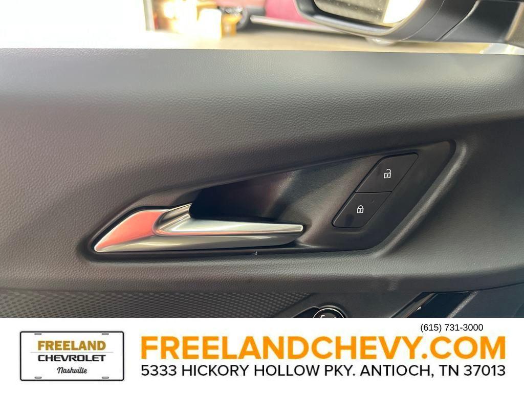 new 2026 Chevrolet Equinox car, priced at $34,435