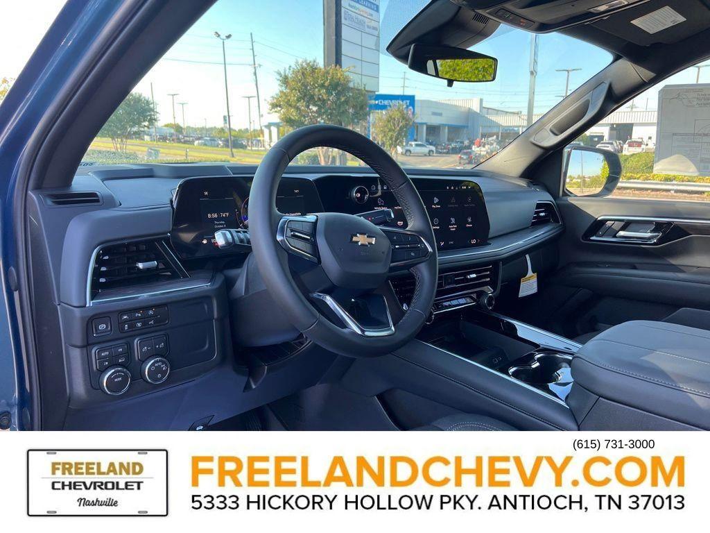 new 2025 Chevrolet Suburban car, priced at $65,077