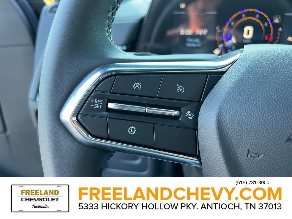 new 2025 Chevrolet Suburban car, priced at $65,077