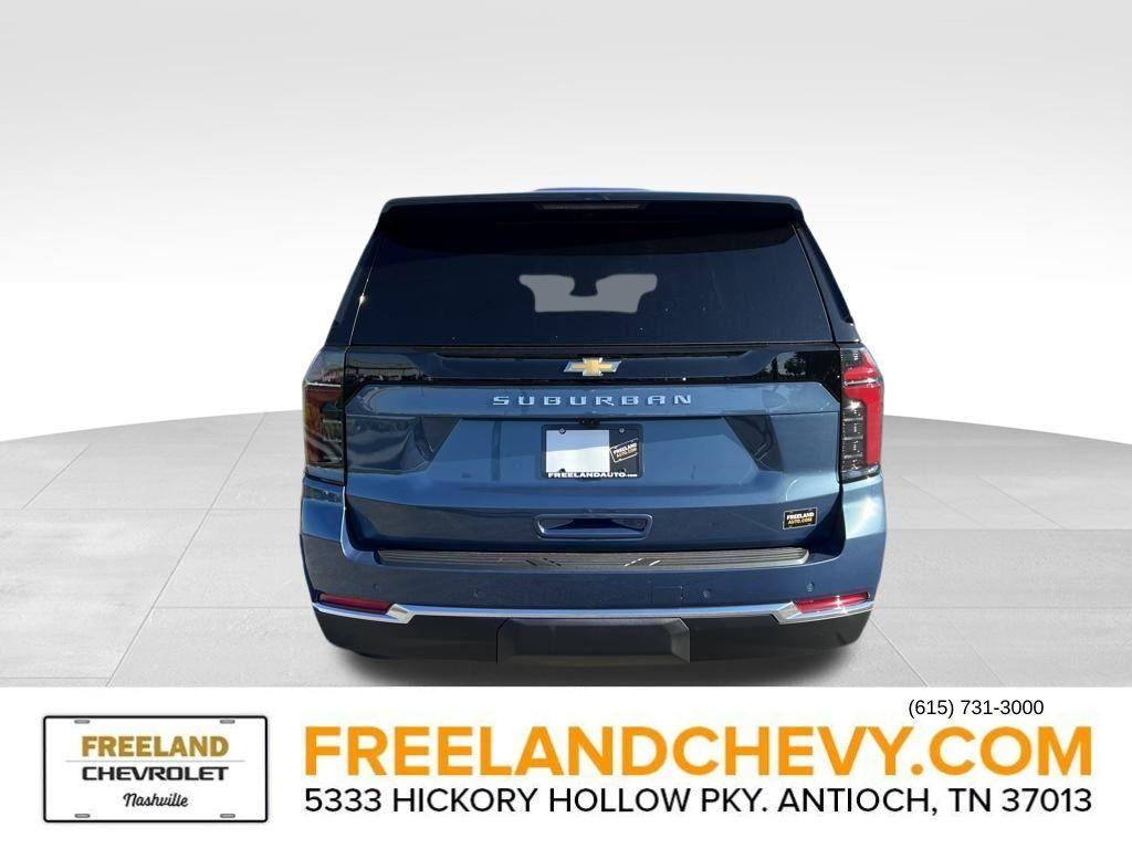 new 2025 Chevrolet Suburban car, priced at $65,077