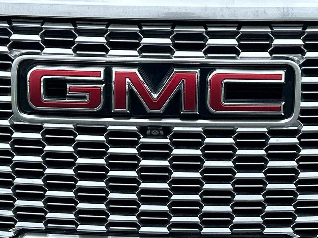 used 2021 GMC Yukon car, priced at $47,345