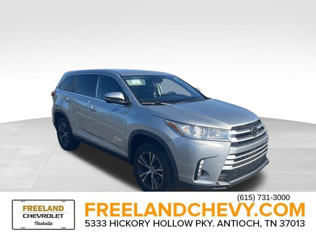 used 2019 Toyota Highlander car, priced at $21,777